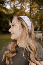 Load image into Gallery viewer, Blue Columbine Scarf - Colorado State Flower