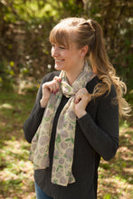 Load image into Gallery viewer, Peony Scarf

